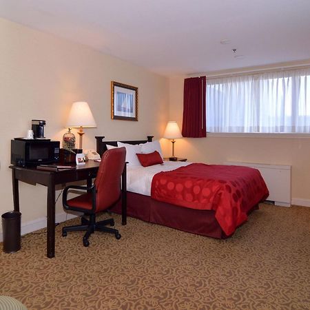 Ramada By Wyndham Seekonk Providence Area Exterior foto