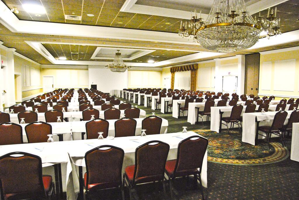 Ramada By Wyndham Seekonk Providence Area Exterior foto