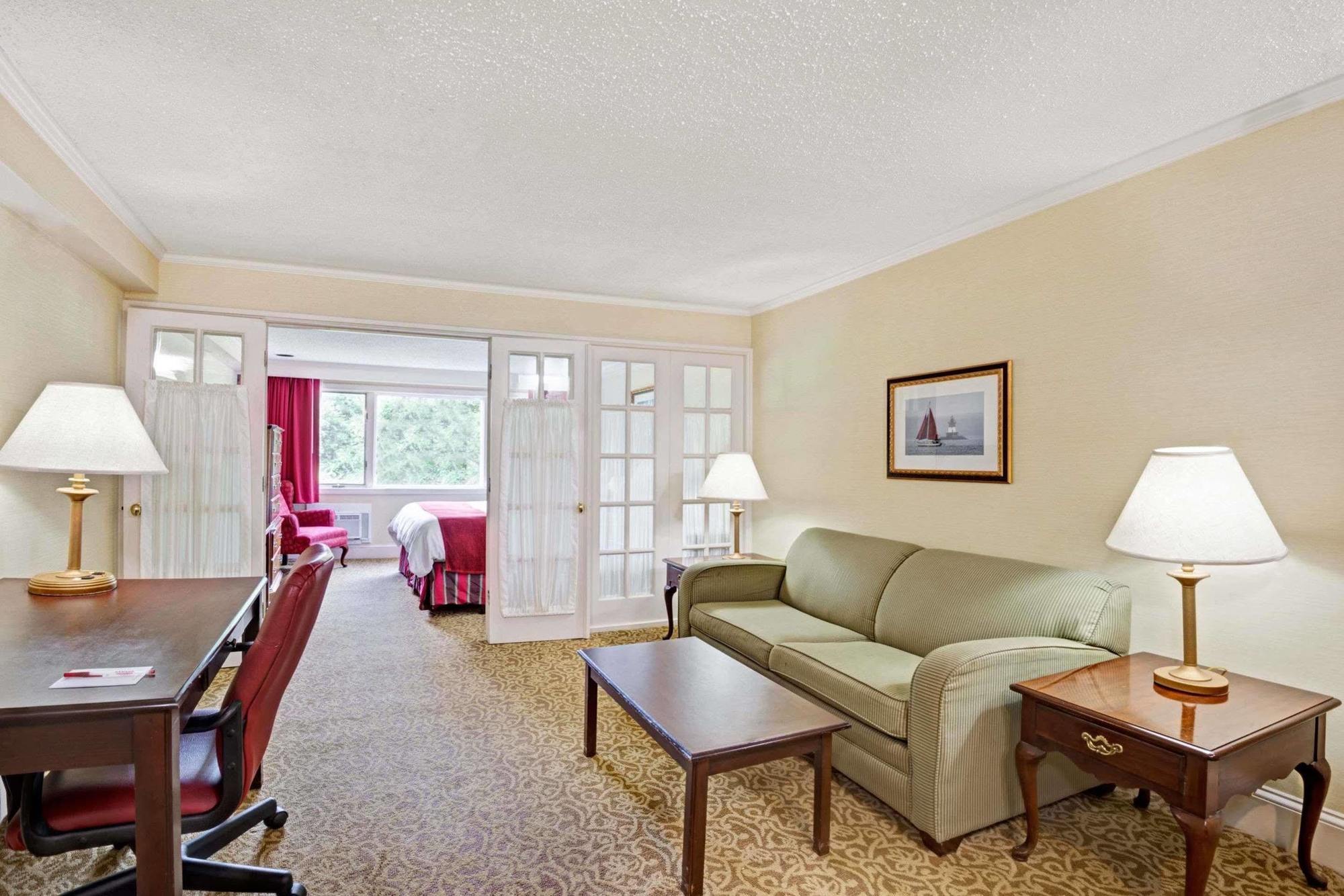 Ramada By Wyndham Seekonk Providence Area Exterior foto